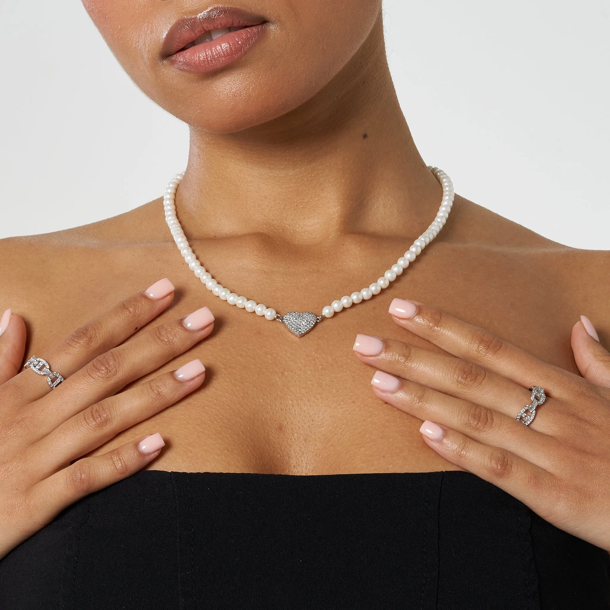 5mm Iced Heart Motif Pearl Necklace - White Gold