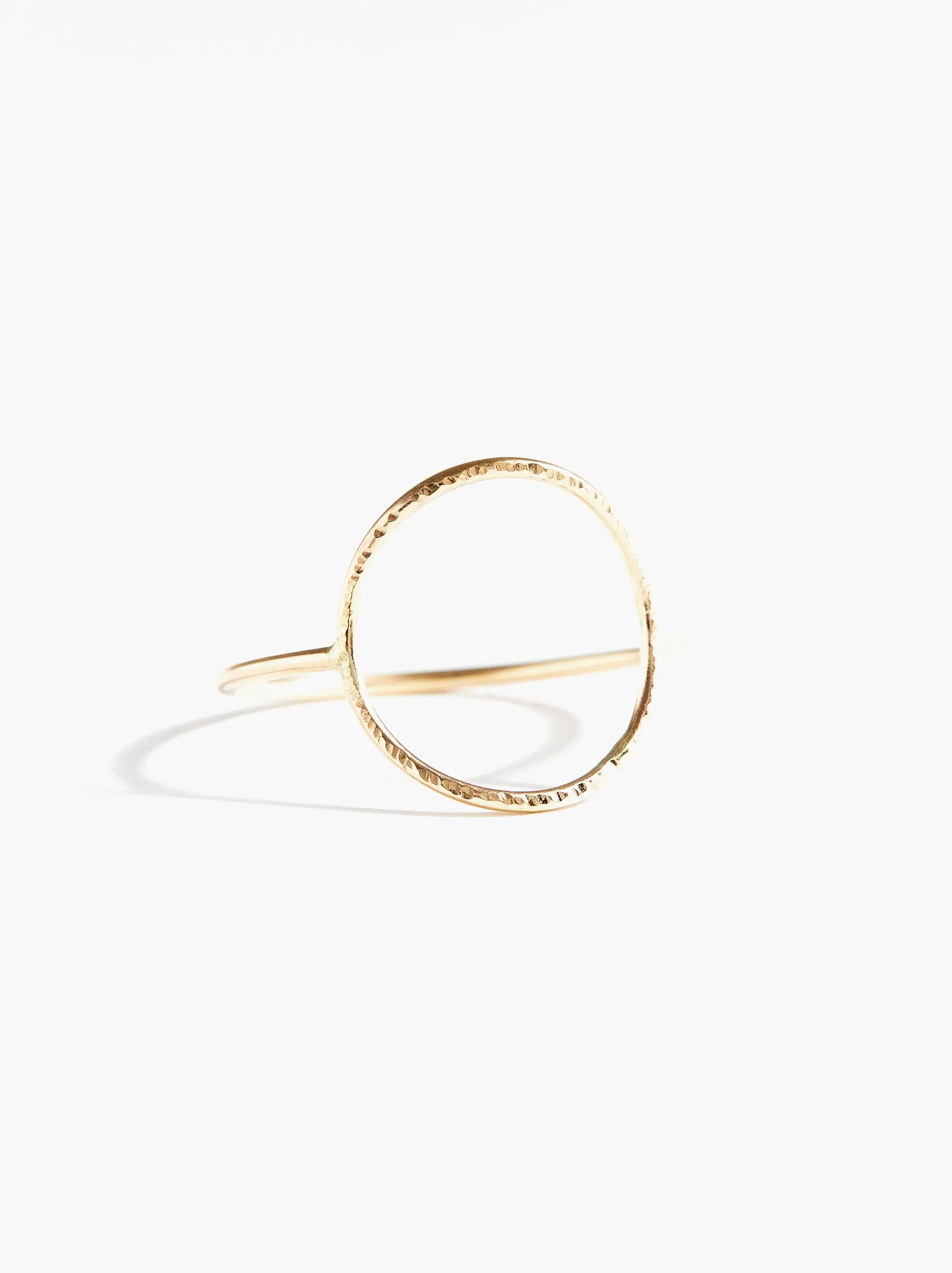 Hammered Circle Ring in Gold