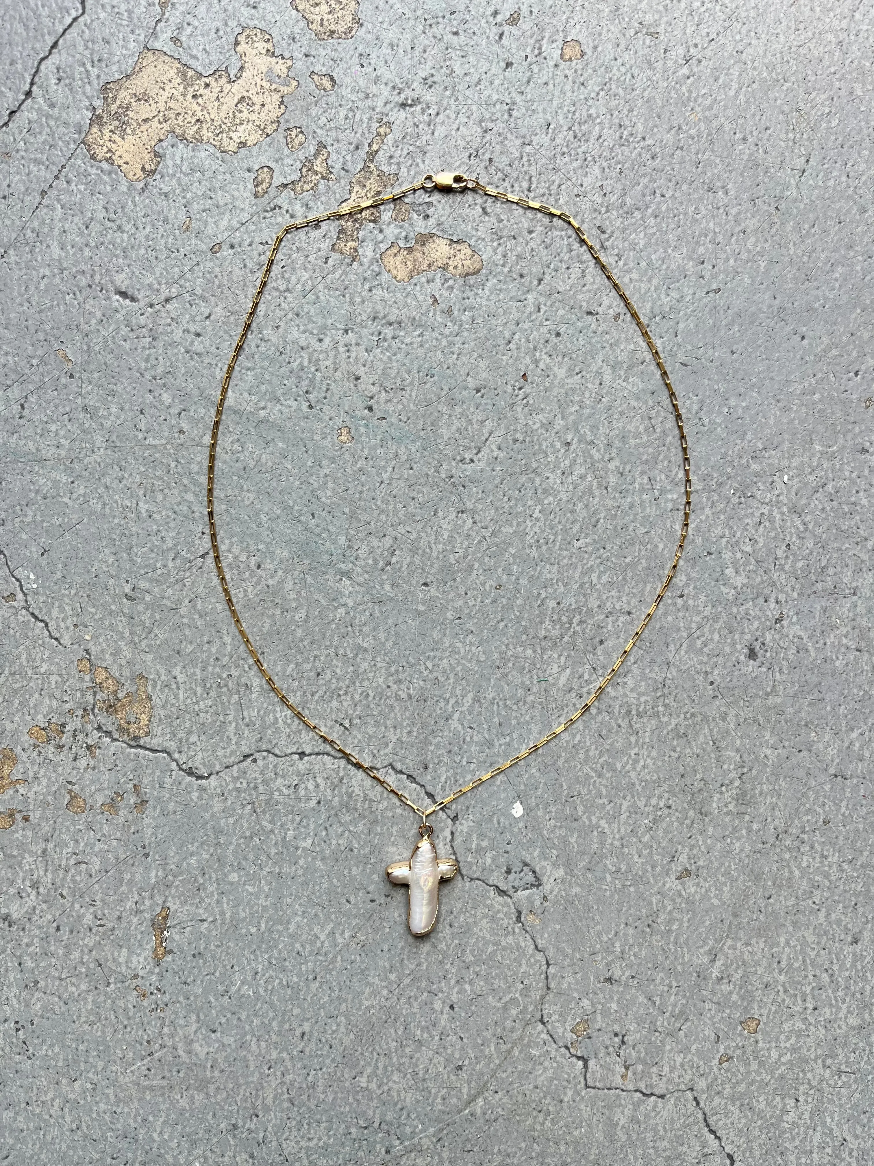 María necklace