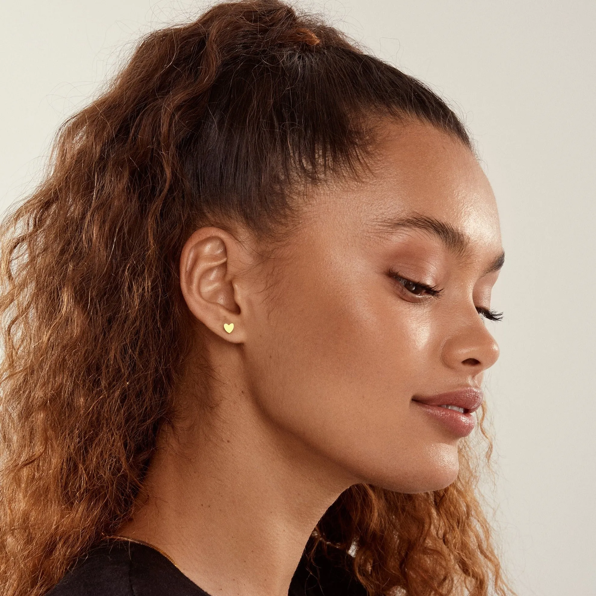Priya Stud Earrings