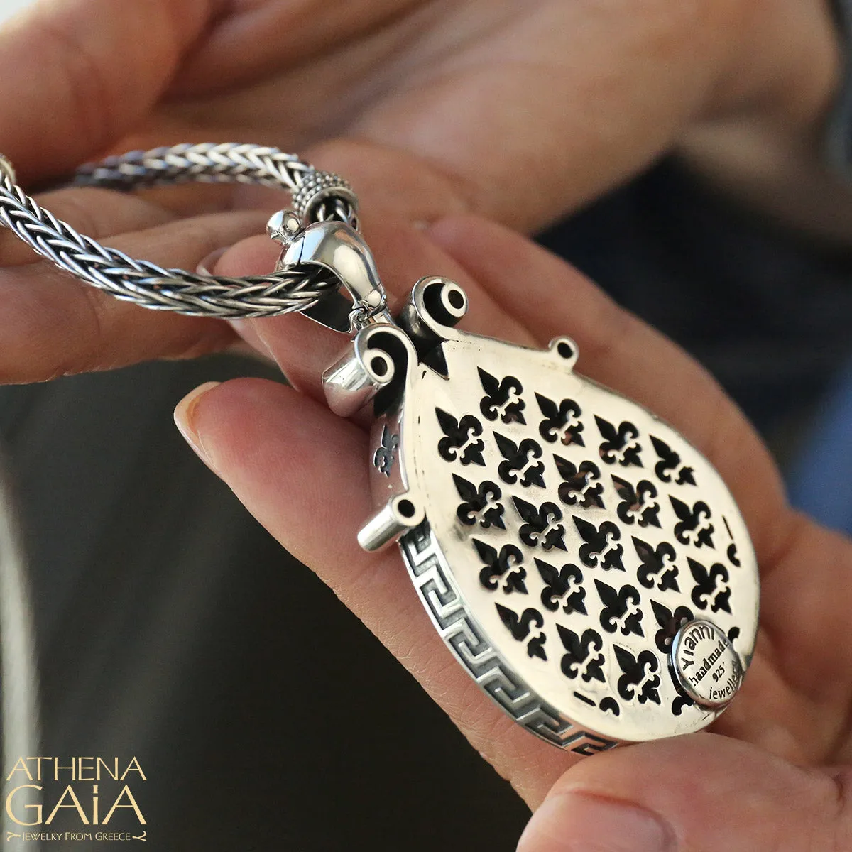 The Fleur De Lis Synergy Pendant
