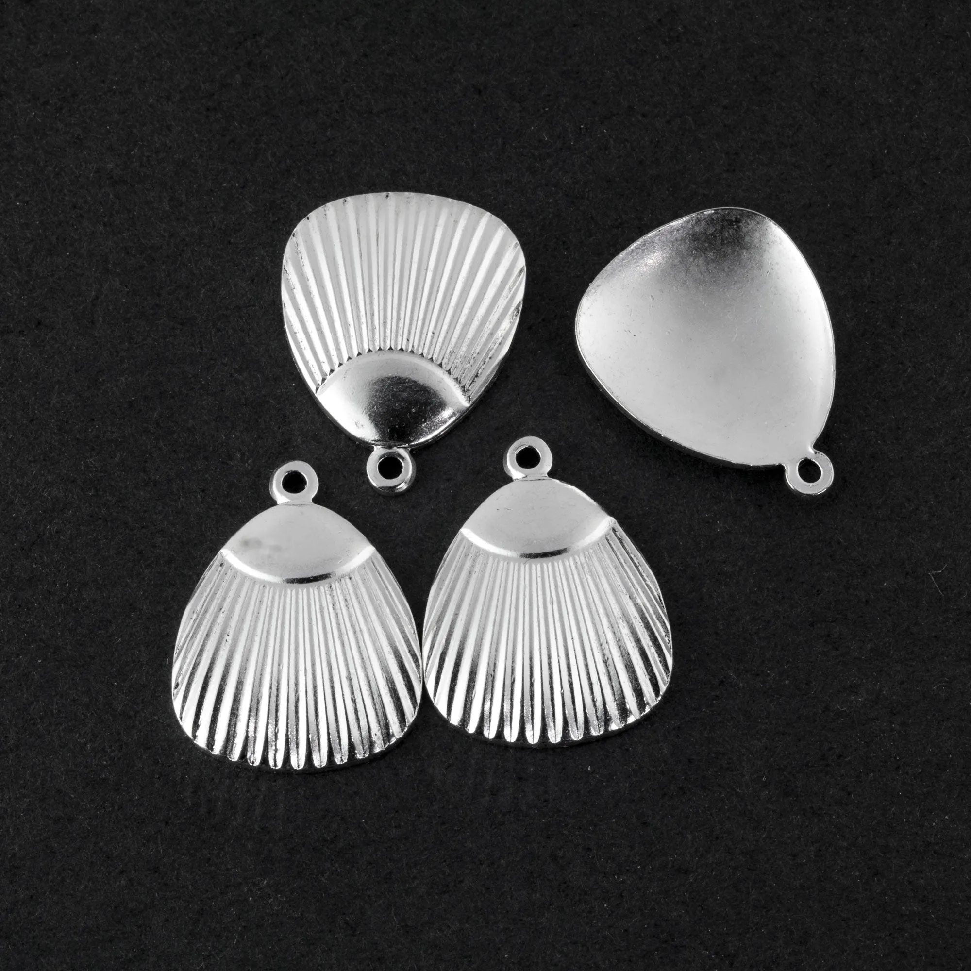 Vintage silver plated brass stamped fan charm or pendant. 18x20mm. Pkg of 6. b9-0861